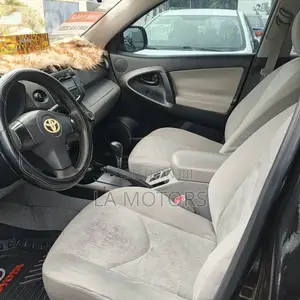 Toyota RAV4 2012 Black