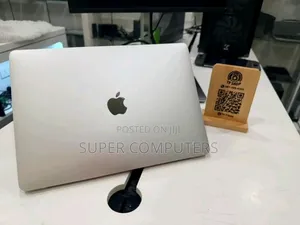 Laptop Apple MacBook 2020 8GB Intel Core i5 SSD 256GB