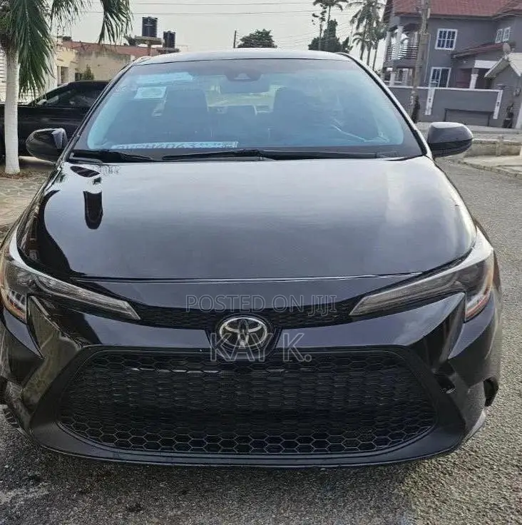 Toyota Corolla LE 2021 Black