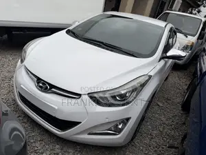 Hyundai Avante 2015 White