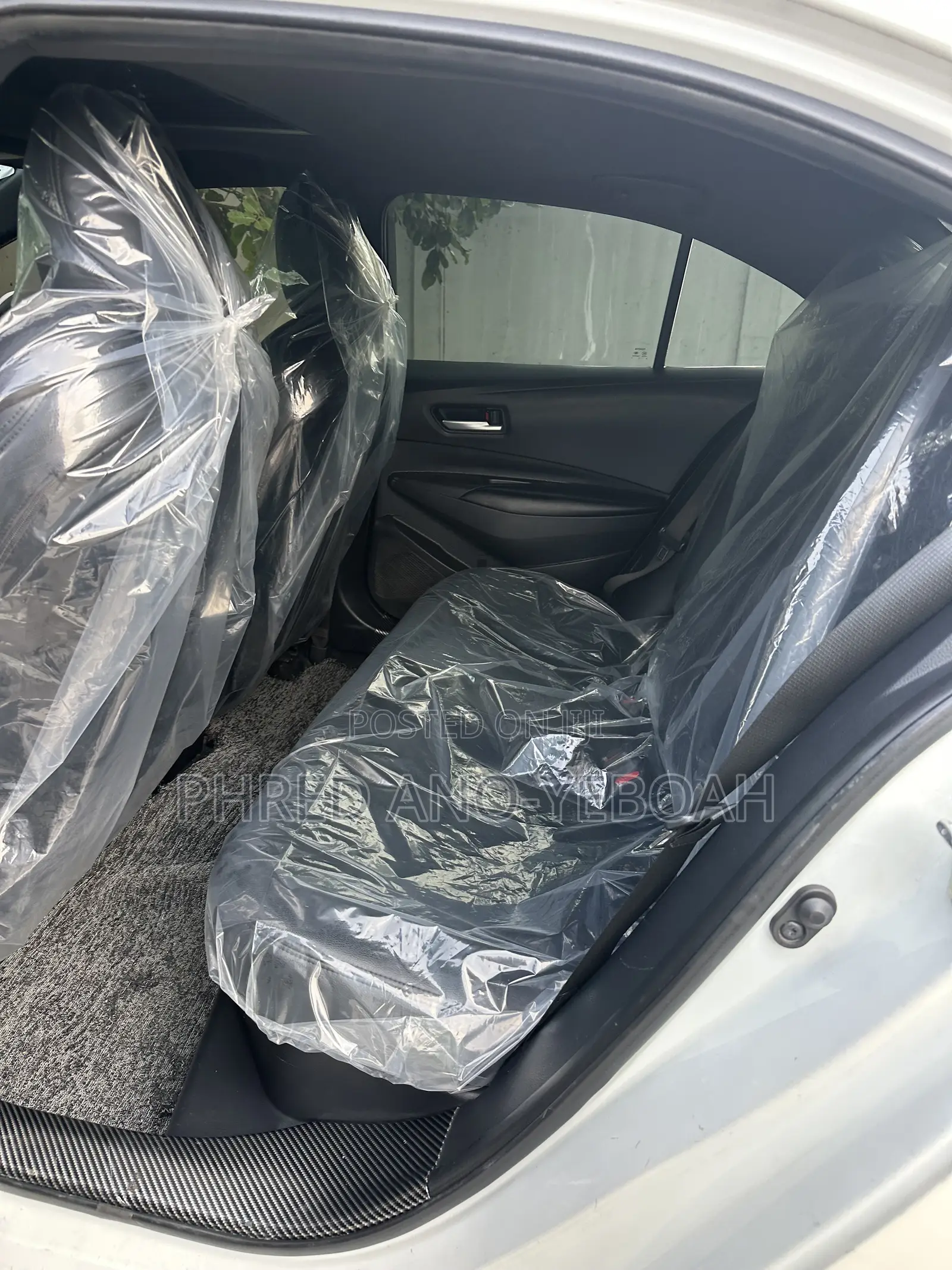 Toyota Corolla SE 2021 White