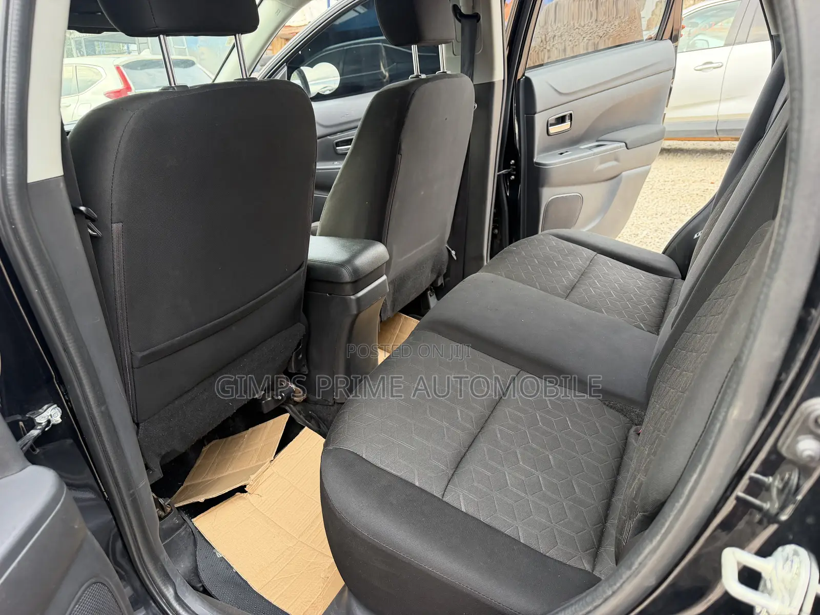 Mitsubishi Outlander 2021 Black