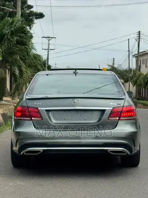 Mercedes-Benz E300 2016 Silver