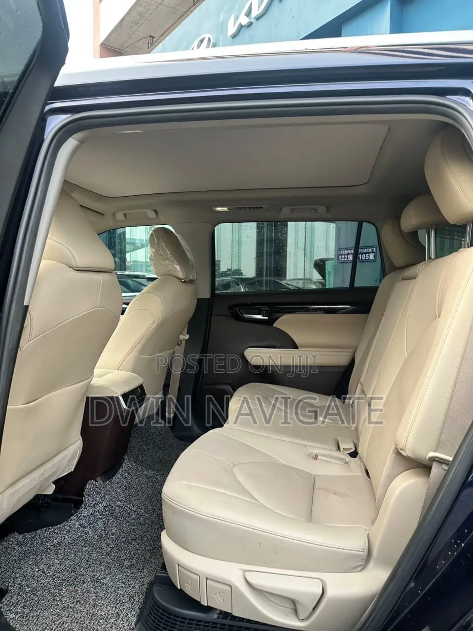 Toyota Highlander XLE 2022 Blue