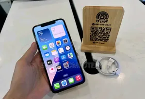 New Apple iPhone 11 Pro Max 256 GB Gold
