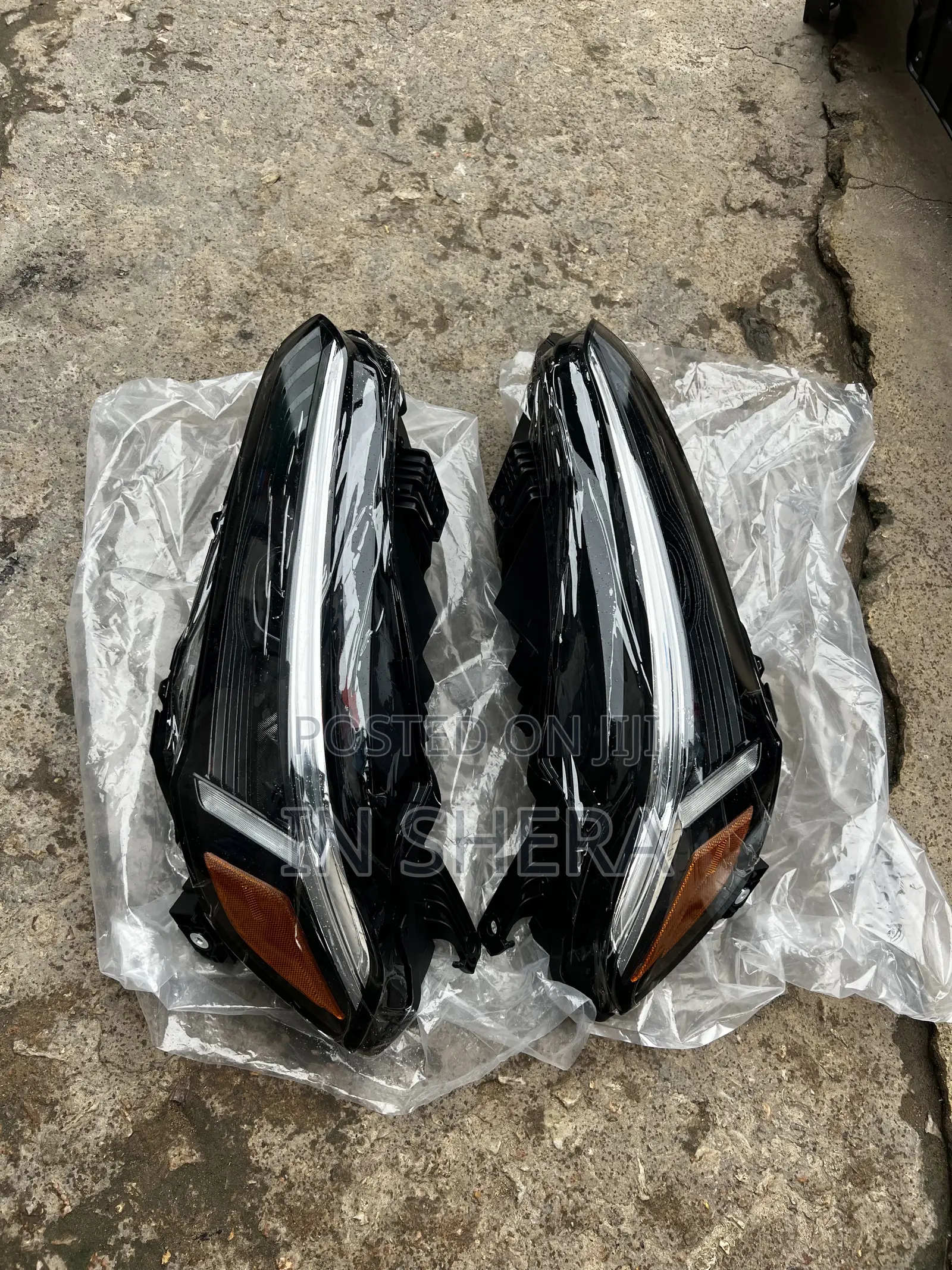 Honda Civic Headlight 2023 2024 2025 Headlight - Call Now Please