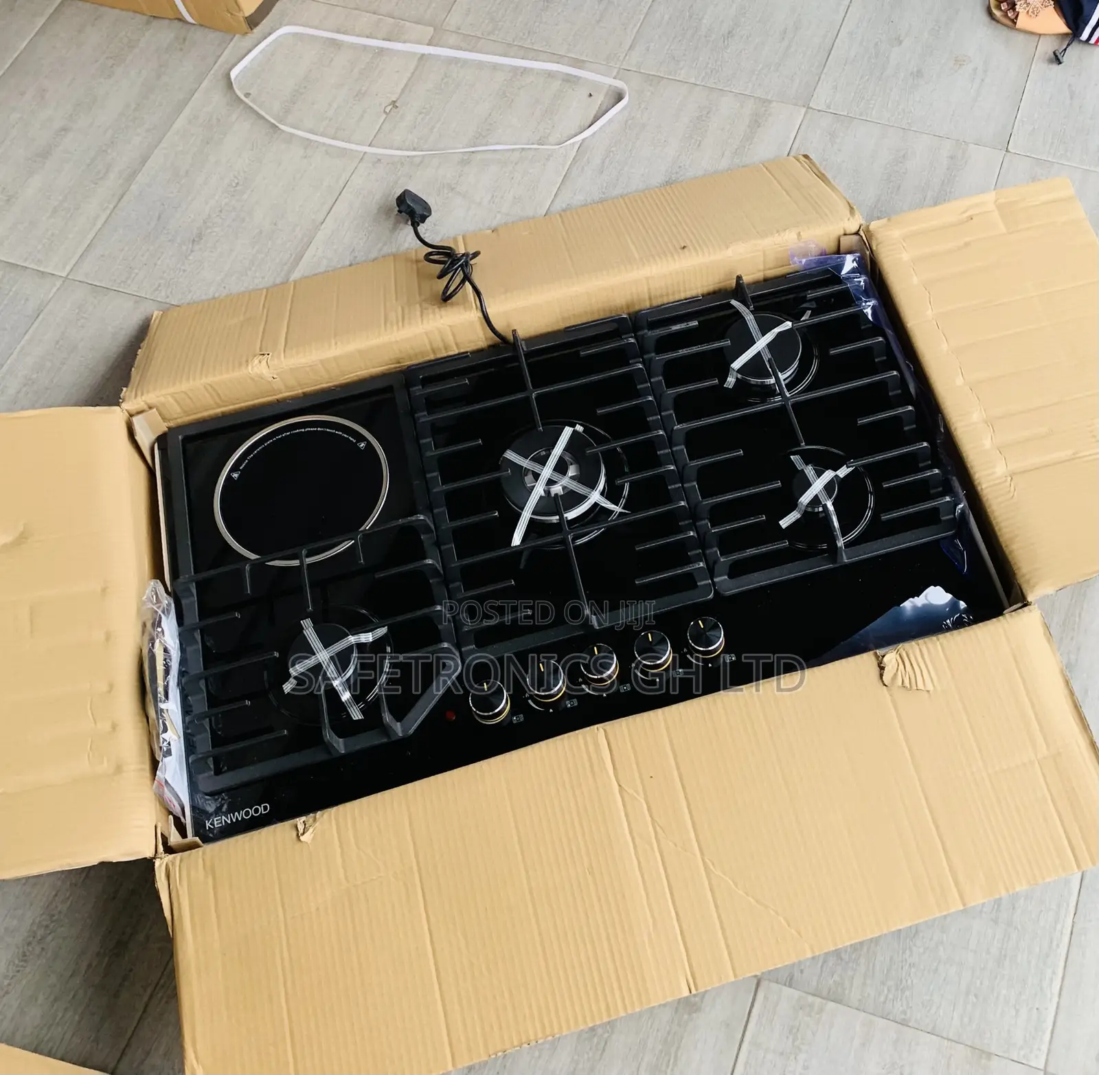 Modest Lasting Inbuilt Kenwood 4+1 Black Hob
