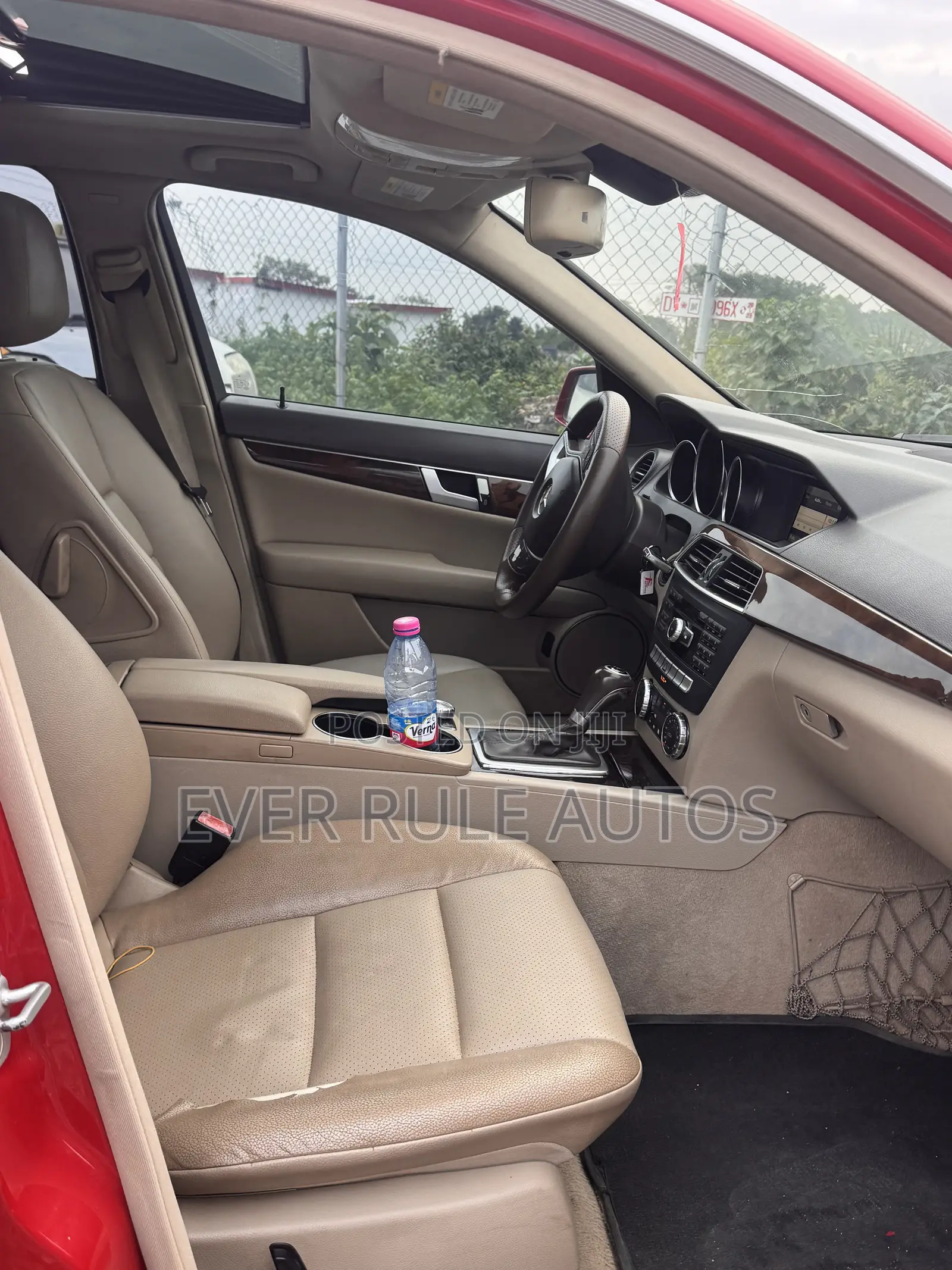 Mercedes-Benz C250 2012 Red