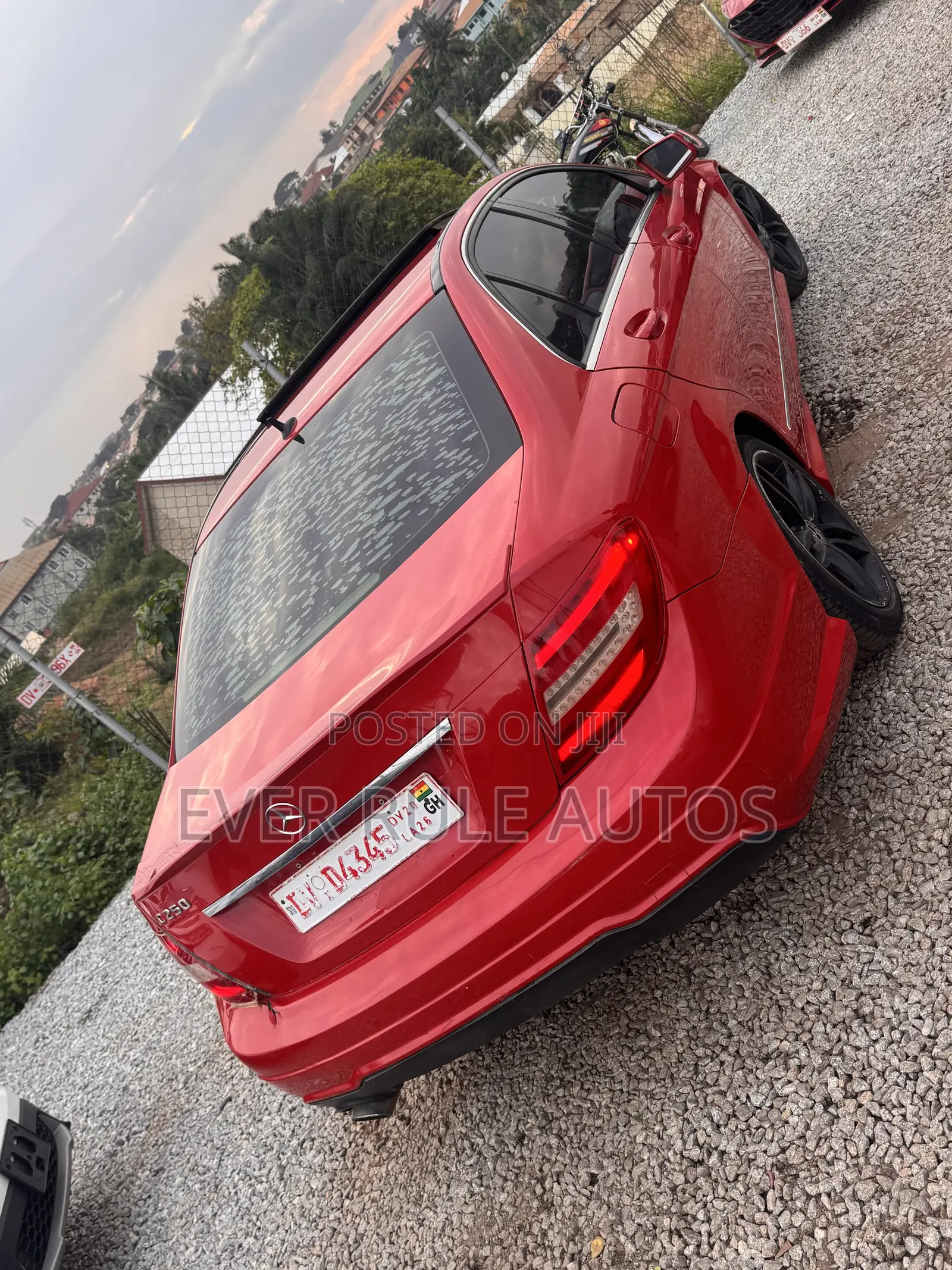 Mercedes-Benz C250 2012 Red