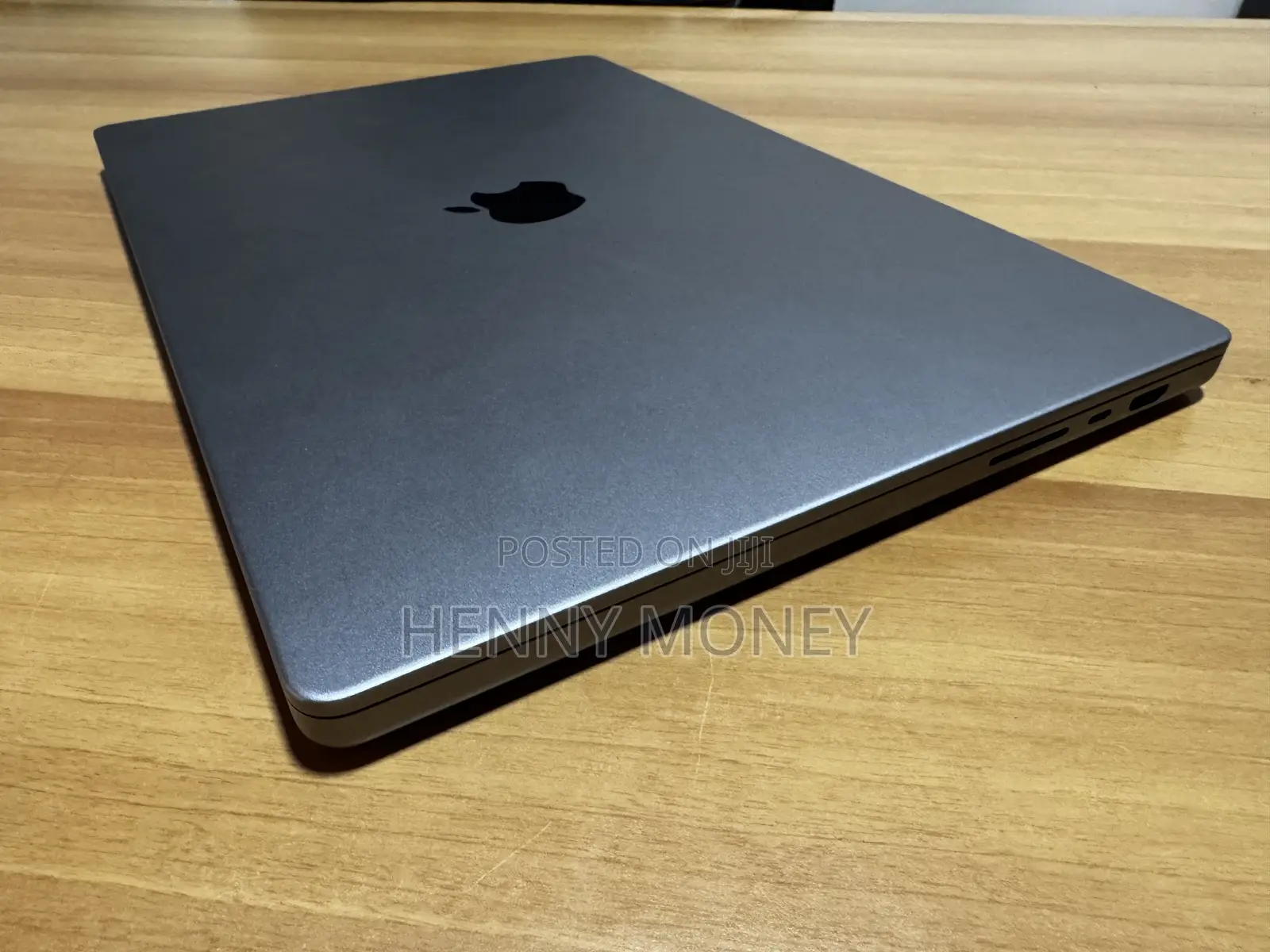Laptop Apple MacBook Pro 16GB Apple M1 Pro SSD 1T