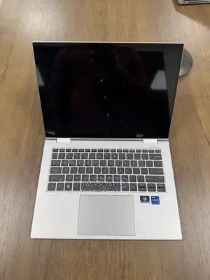 New Laptop HP EliteBook x360 1040 G9 16GB Intel Core i7 SSD 512GB