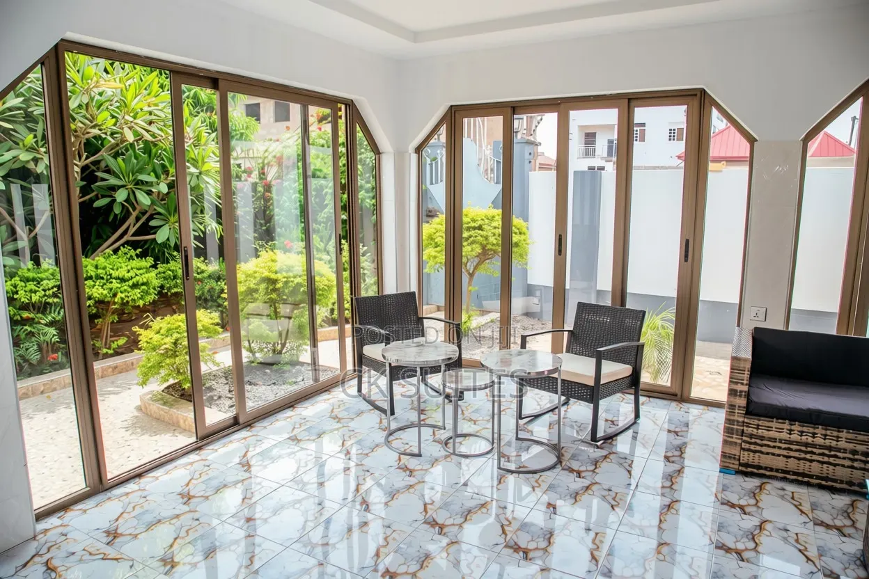 Classic Two-Bedroom Apartment With Balcony