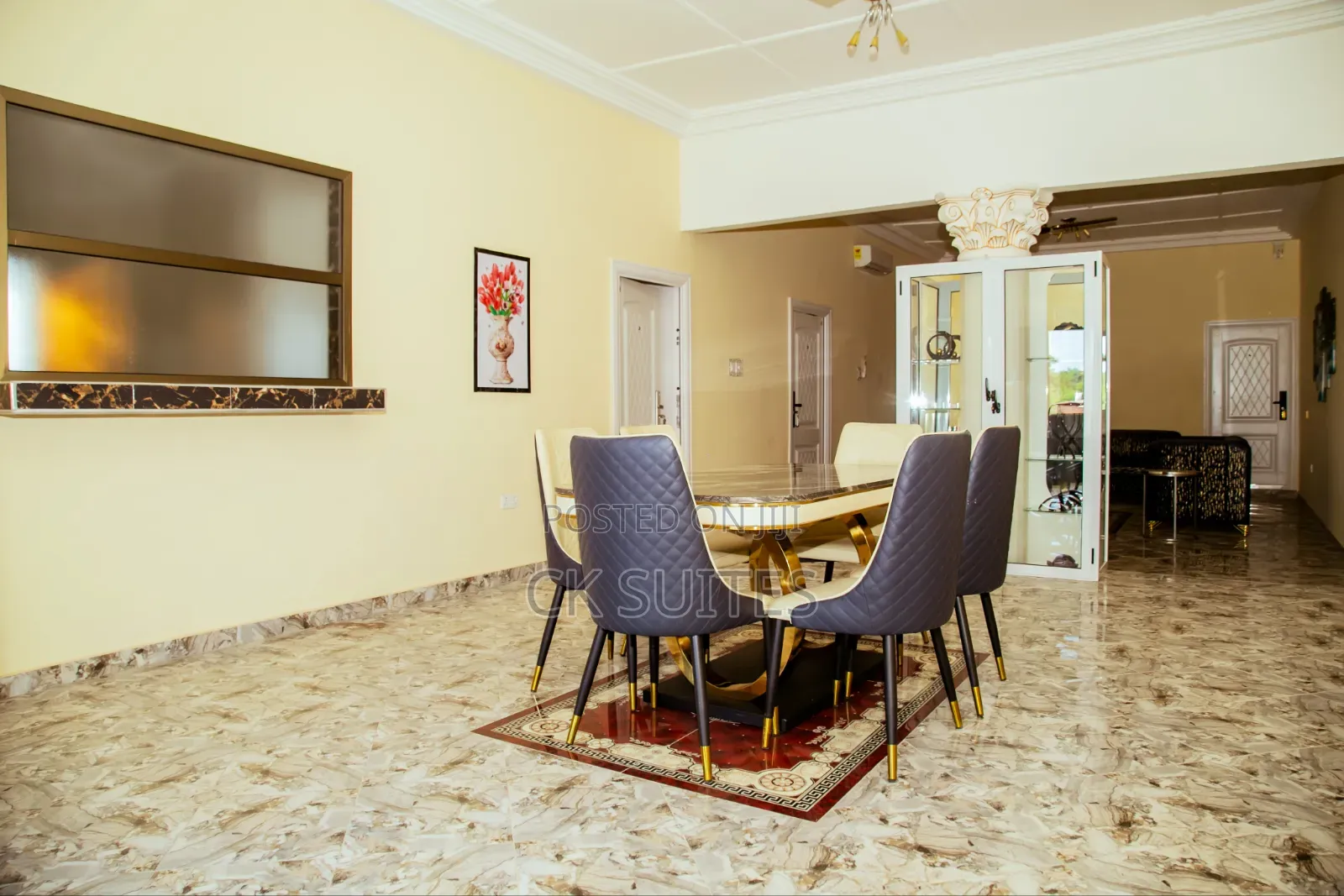 Superior Three-Bedrooms Apartment With Balcony