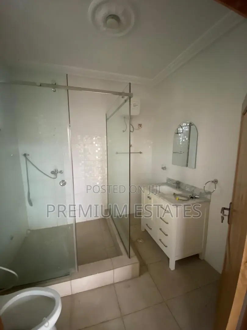 2bdrm Apartment in Adjiriganor for rent