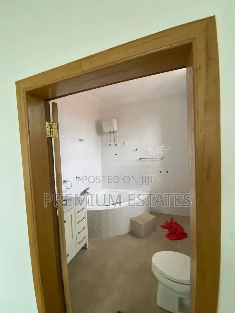 3bdrm Apartment in Adjiriganor for rent