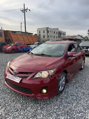 Toyota Corolla 2013 Red