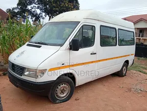 Mercedes-Benz Sprinter 1999 White