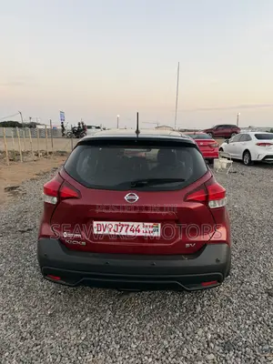 Nissan Kicks 2021 Red