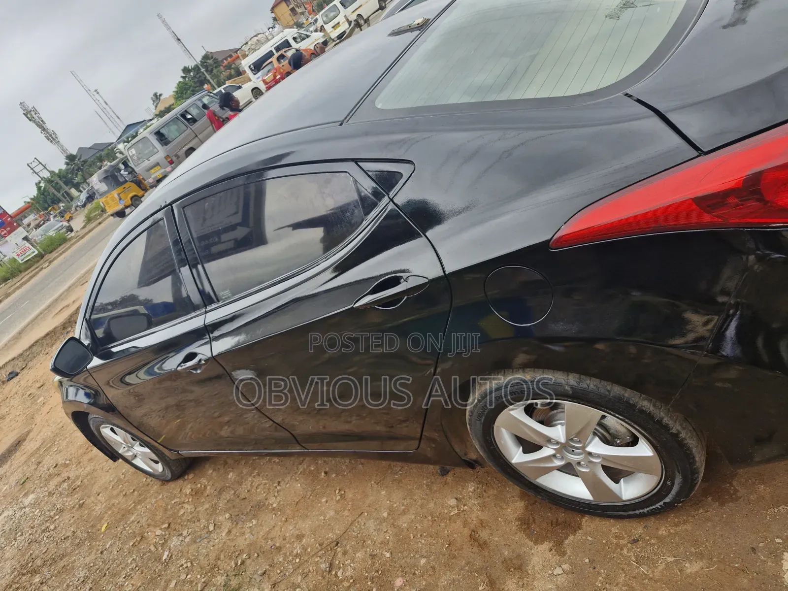 Hyundai Elantra GLS Sedan FWD (1.8L 4cyl 6A) 2013 Black