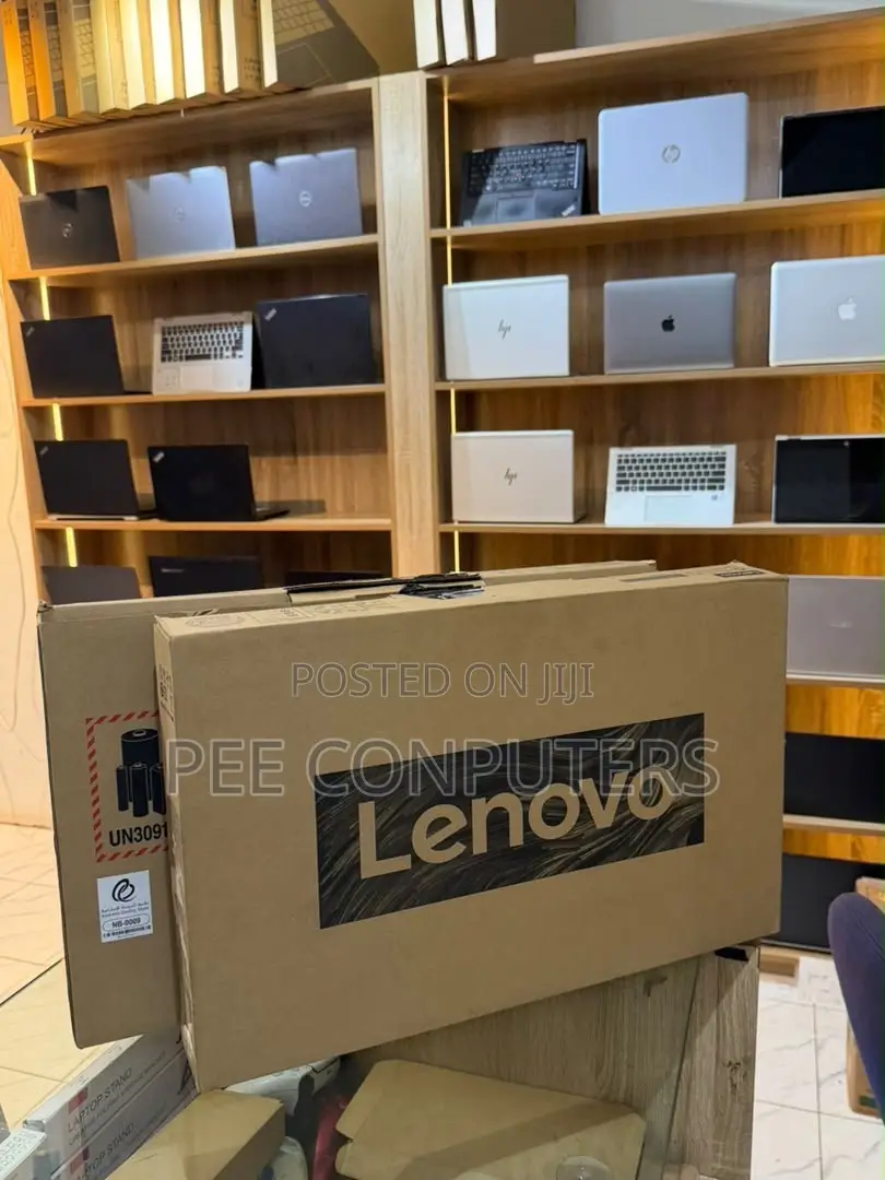 New Laptop Lenovo ThinkPad E15 8GB Intel Core i3 SSD 256GB