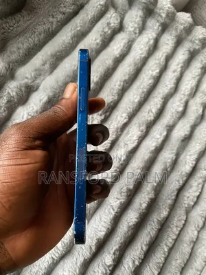 Apple iPhone 12 64 GB Blue