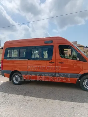 Volkswagen Crafter 2010 Orange