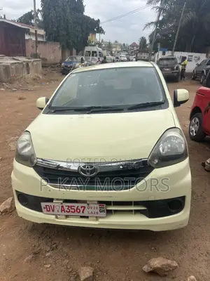 Toyota Pixis Epoch 660 FWD 2012 Yellow