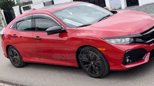 Honda Civic EX Hatchback 2018 Red