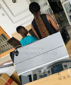 Experience Good Black 90cm Kenwood Heat Extractor Hood