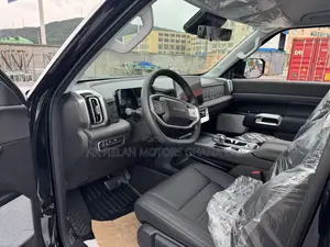 New Nissan Frontier PRO-4X Crew Cab 4WD 5.0 ft. SB 2026 Black