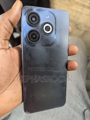 Infinix Smart 8 64 GB Black