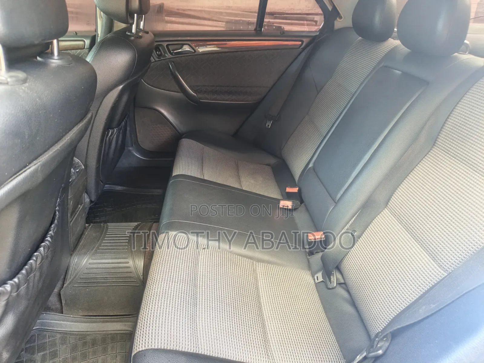 Mercedes-Benz C220 Classic 2001 Silver