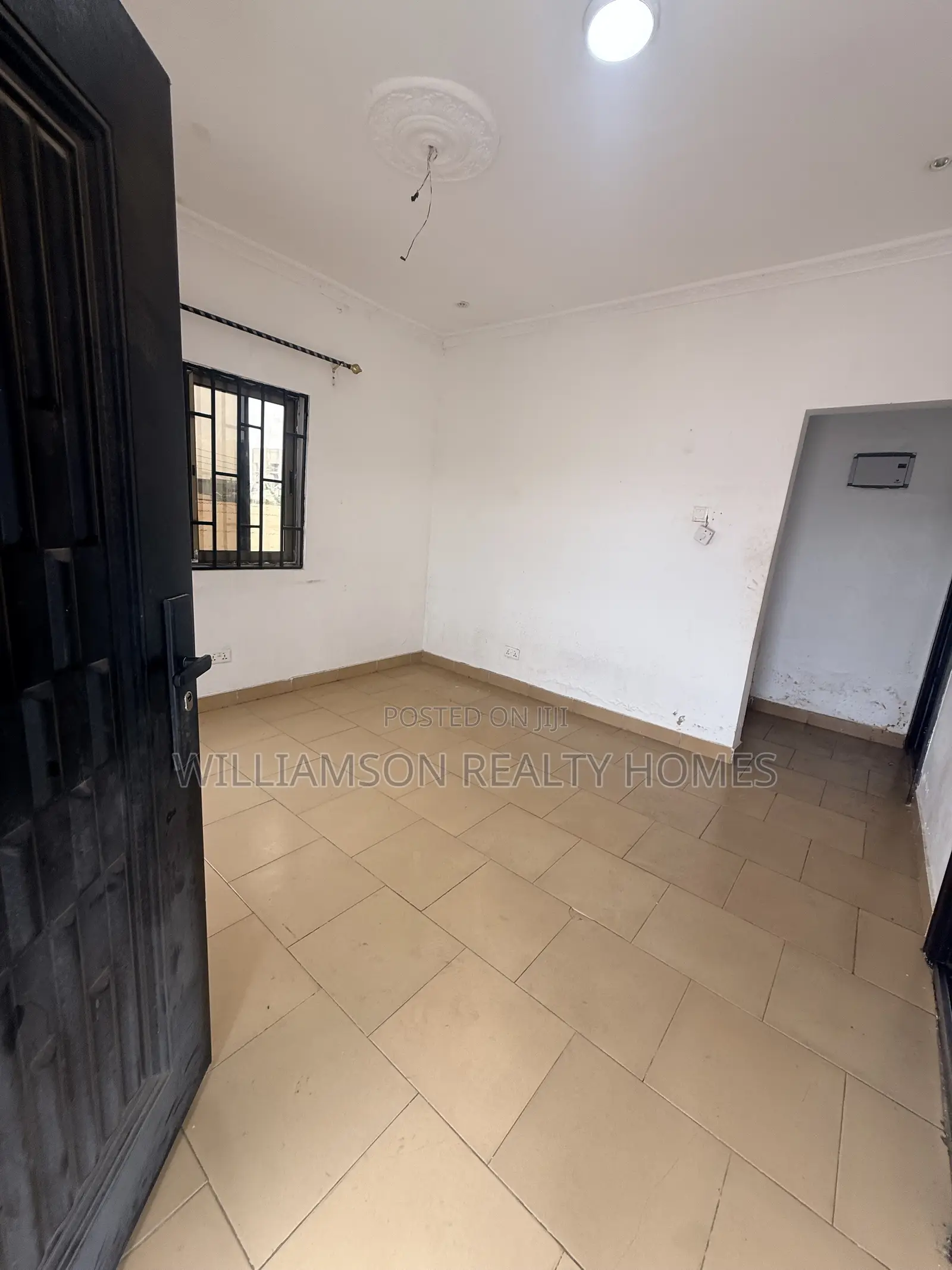 2bdrm Apartment in Kotobabi Area, Spintex for rent