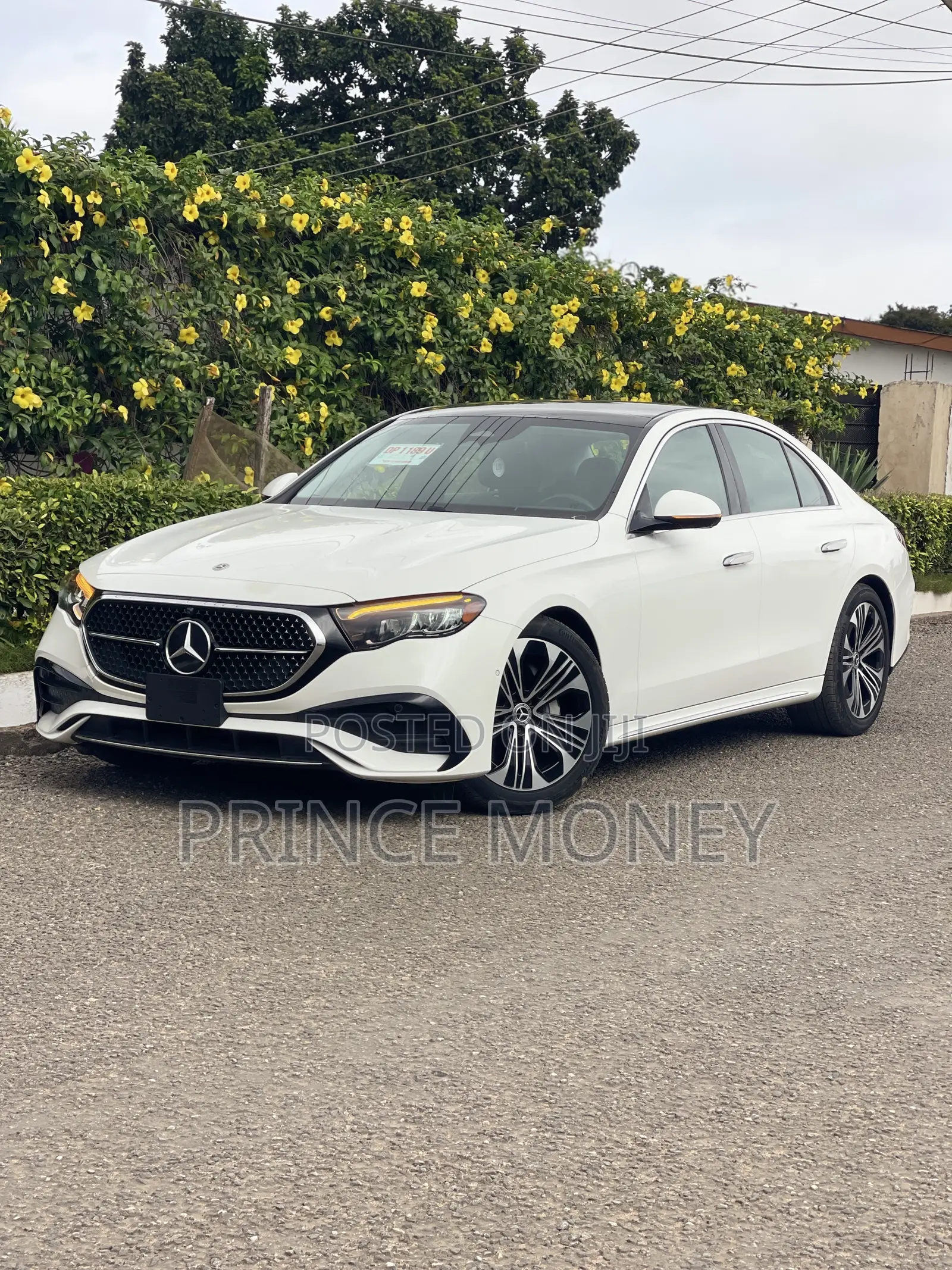 Mercedes-Benz E350 2025 White