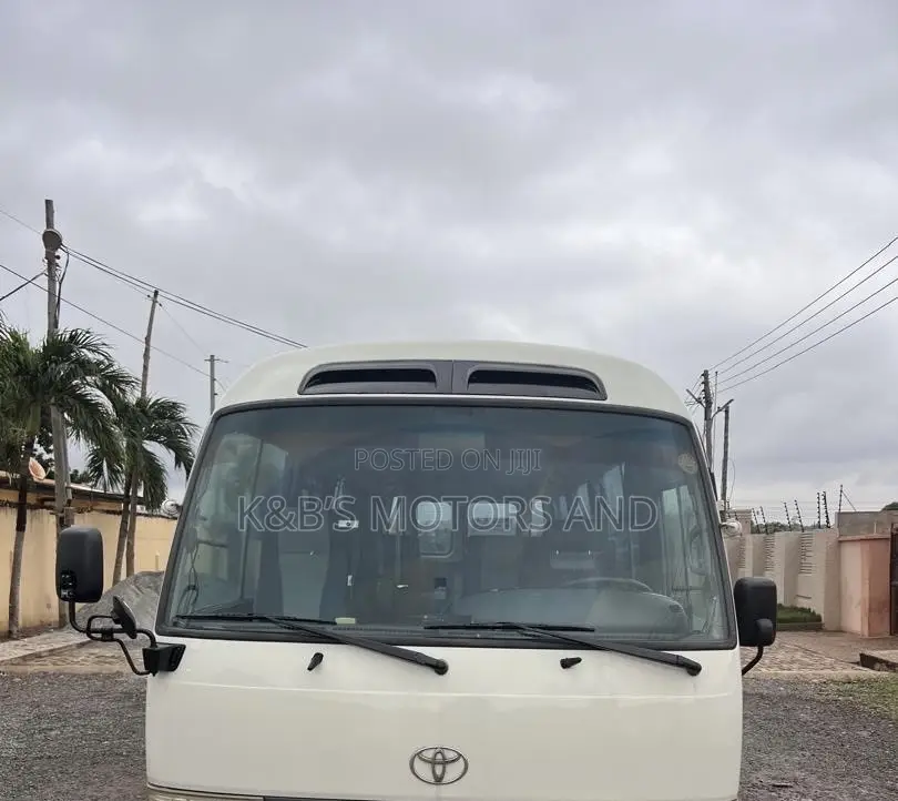 Toyota Coaster 2013 White