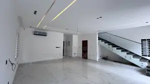 4bdrm Apartment in Oyarifa for sale