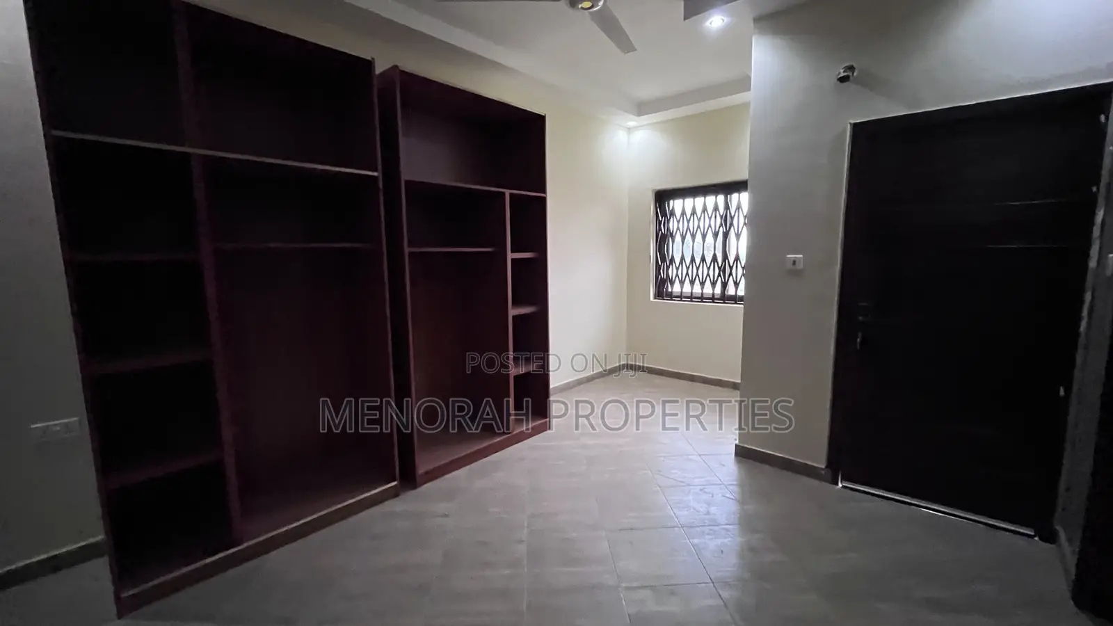 3bdrm Apartment in Adenta Ashiyie, Frafraha for rent
