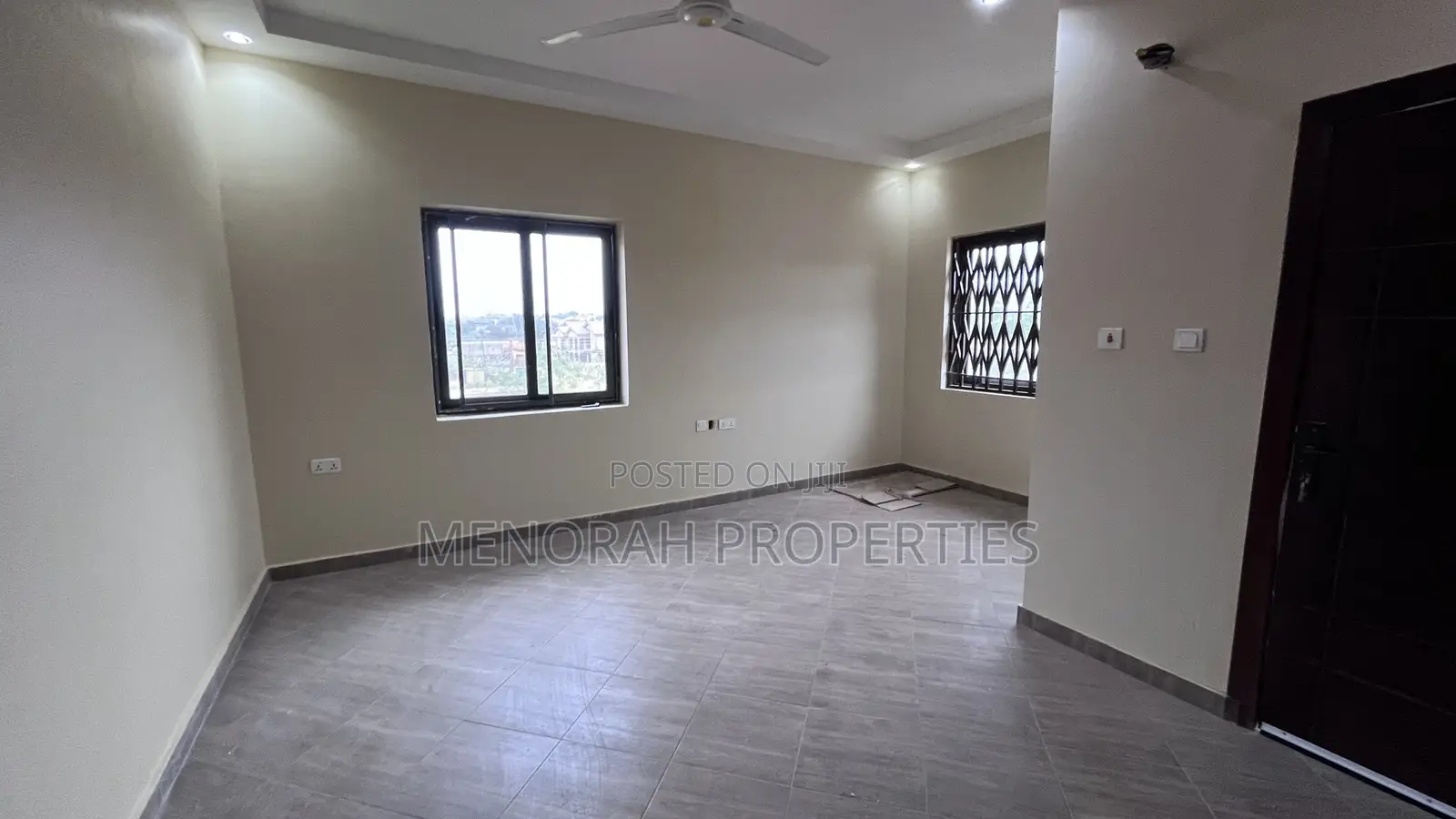 3bdrm Apartment in Adenta Ashiyie, Frafraha for rent