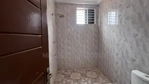 1bdrm Apartment in Adenta Amanfrom, Amrahia for rent