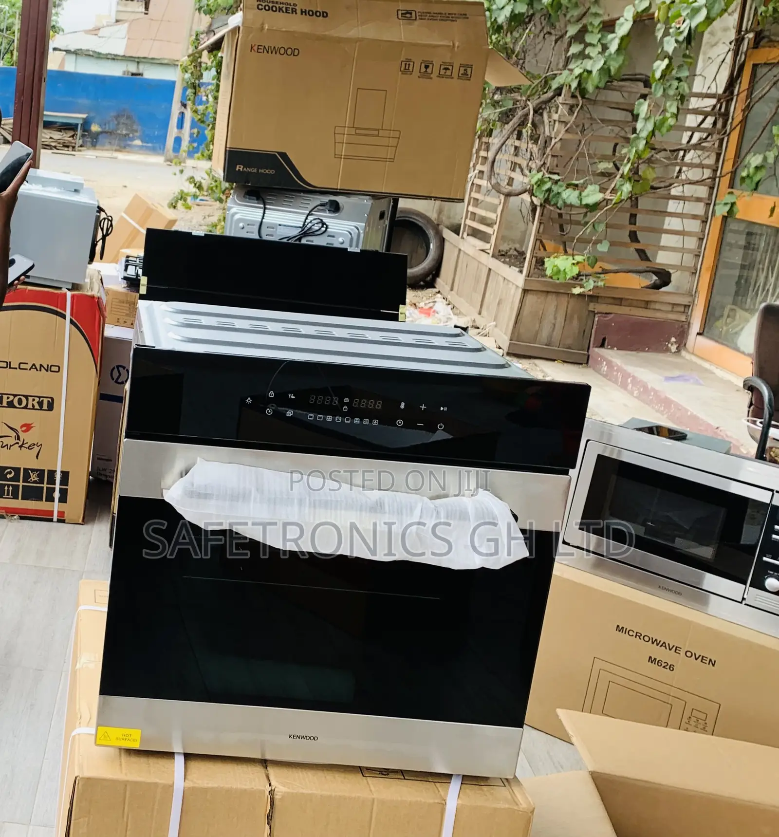 Energy Sufficient < Kenwood Black Sliver Inbuilt Oven