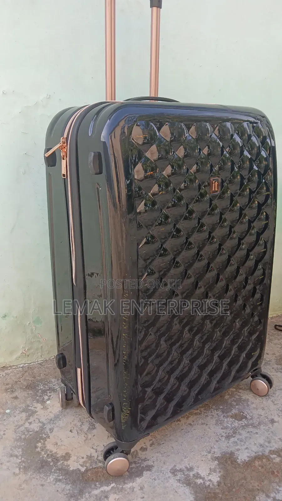 It Traveling Luggage Suitcase Cushion Lux Expandable Large 78cm