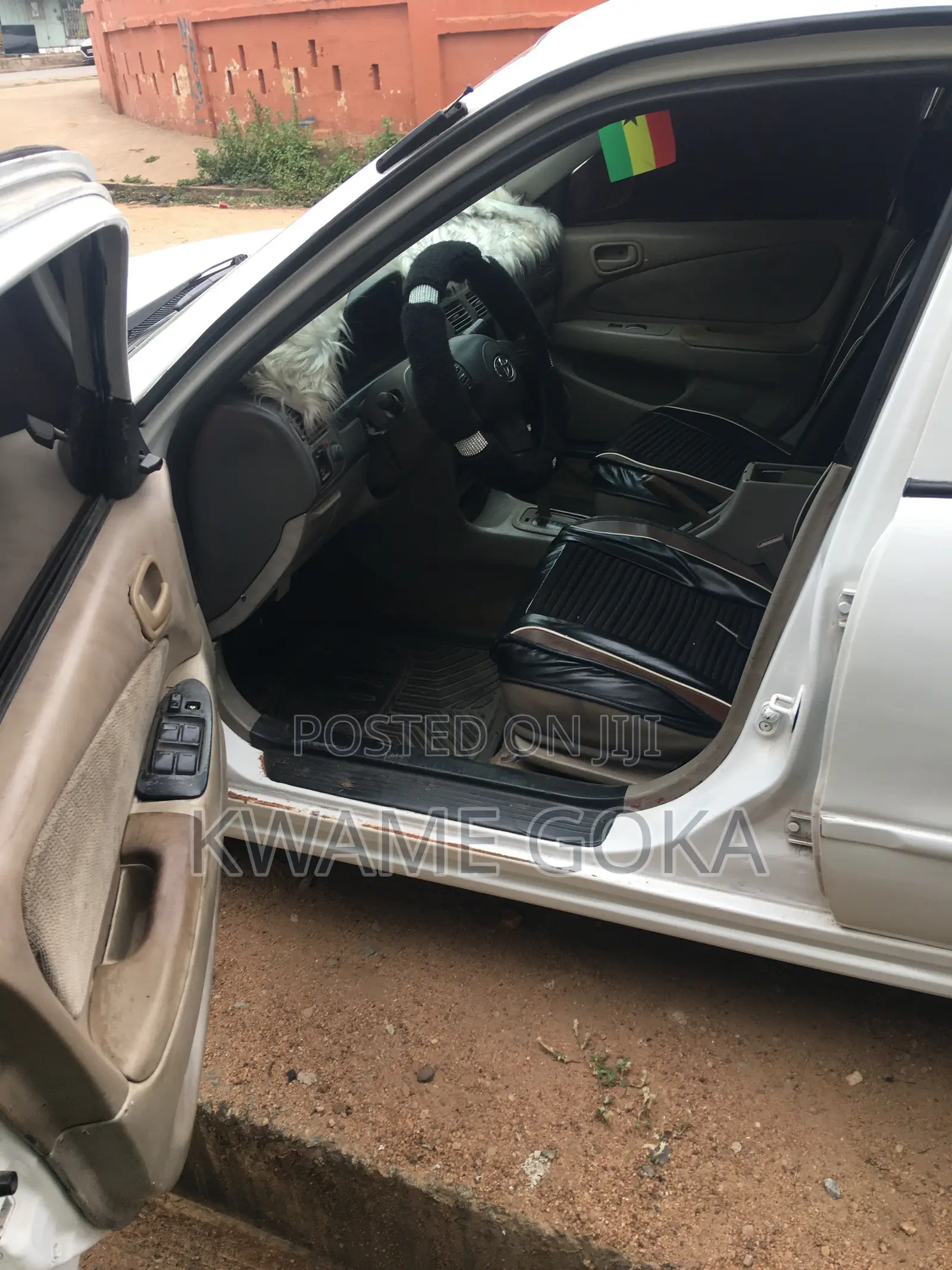 Toyota Corolla 2002 White