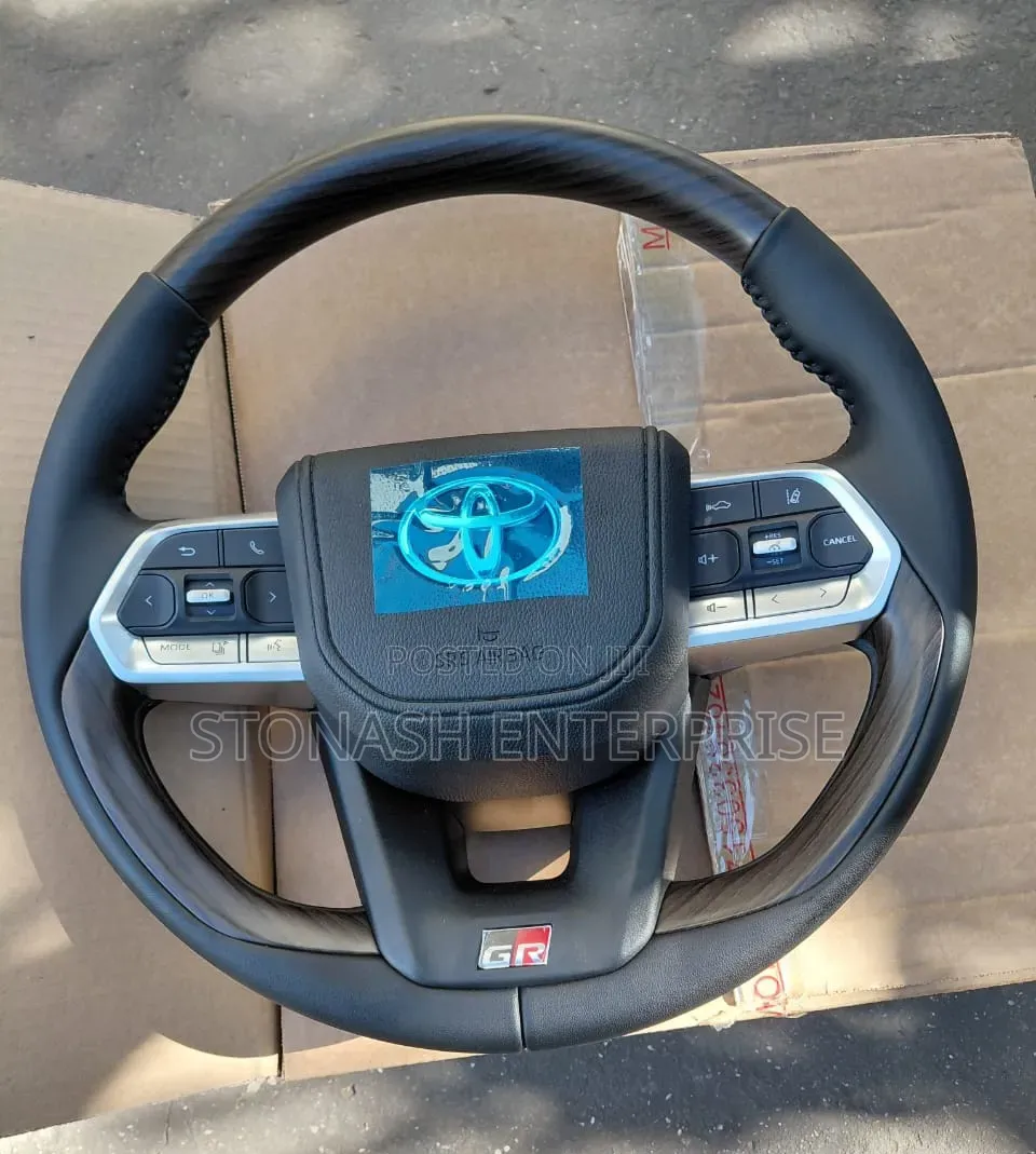 ToyotaLandcruicer 23 Steering Wheel