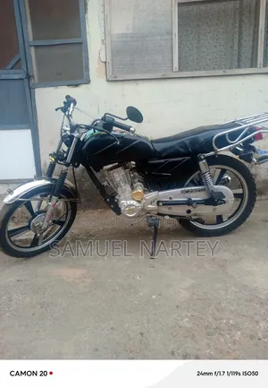 Royal Motorcycle 2025 Blue