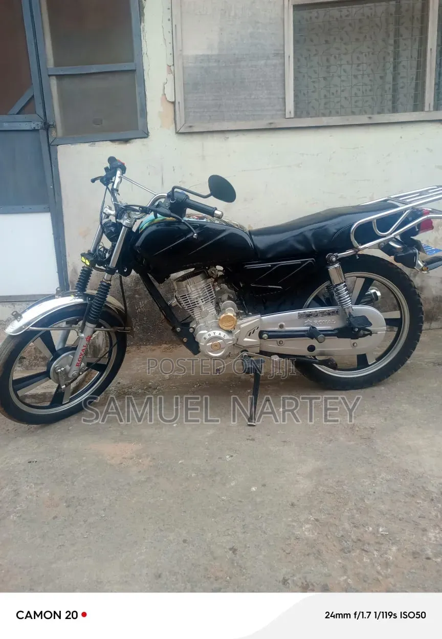 Royal Motorcycle 2025 Blue
