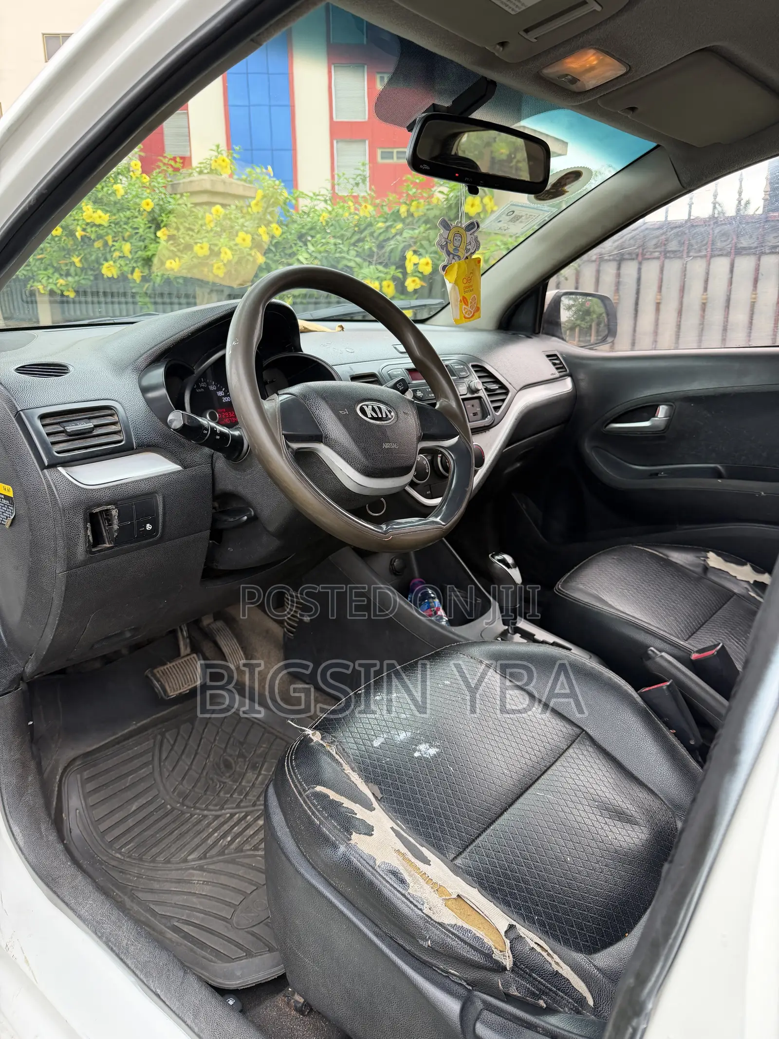 Kia Morning 2013 White