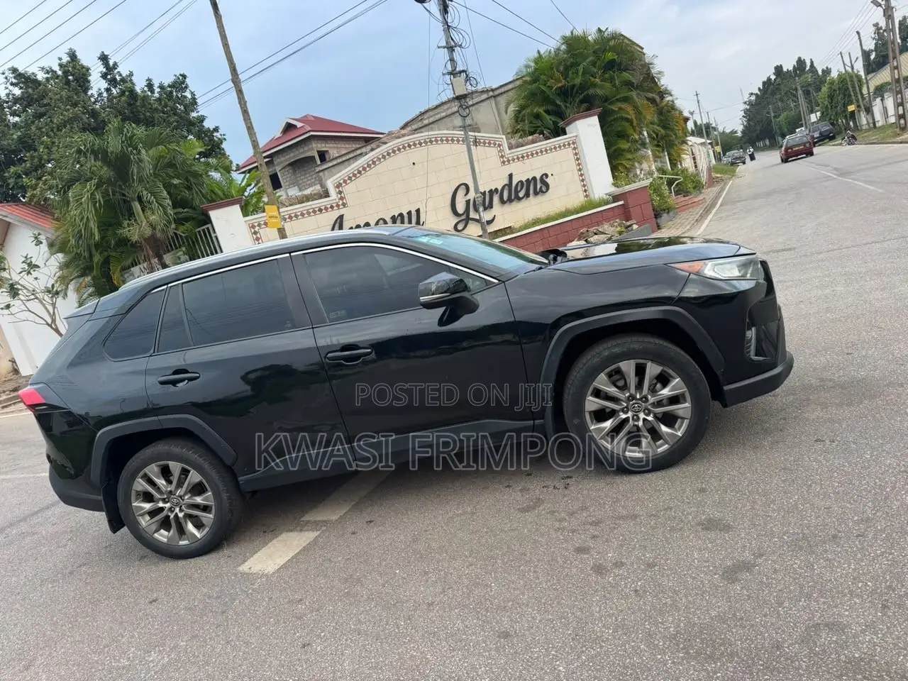 Toyota RAV4 Limited AWD 2020 White