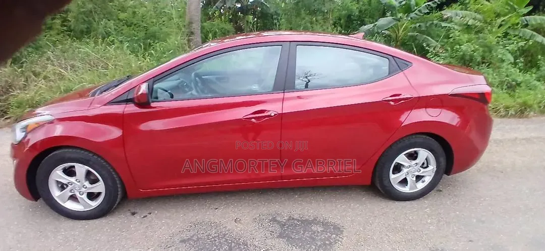 Hyundai Elantra 2014 Red