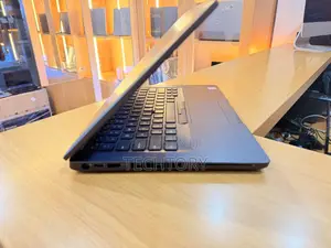 Laptop Dell Latitude 5400 16GB Intel Core i5 SSD 512GB