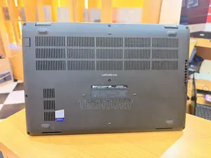 Laptop Dell Latitude 5400 16GB Intel Core i5 SSD 512GB